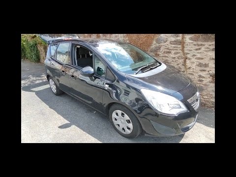 2010 Meriva door card and wing mirror install