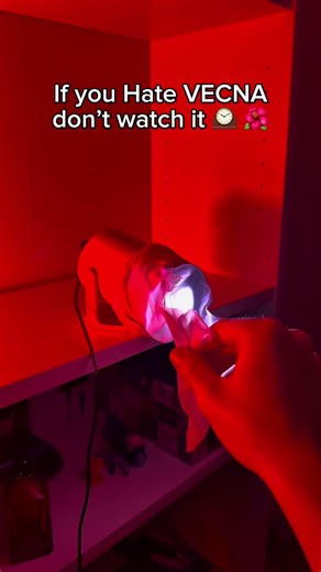 Create Your Own Stranger Things Scenes with a Projector