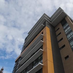 With goals like this 👇, the #NationalHousingsStrategy will build a new generation of housing in Canada. Learn more: http://ow.ly/zbZD50ucVSt | Canada Mortgage and Housing Corporation (CMHC)