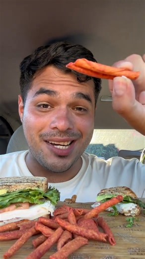 * @Sprouts Farmers Market DELI AND SMOOTHIE REVIEW!!* #sprouts #sproutsfarmersmarket #sproutssandwic | Ruben.reviews