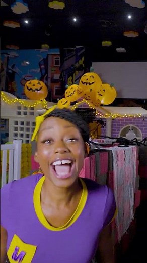 🎃👑 Join the Pumpkin Queen in This Halloween Hit! 🎶💫 #blippi #halloween #fun