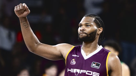 🟣 Corey Walden es 𝙗𝙤𝙧𝙙𝙚𝙪𝙨 y lo será un año más Hiopos Força Lleida sella una pieza importante de su juego exterior tras renovar a Walden. Jugador que conoce la filosofía del club y que suma con el equipo, la afición y la ciudad ✨ #LigaEndesa | #MercadoACB | ACB - Asociación Clubes Baloncesto
