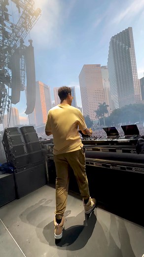 still buzzing from Ultra Music Festival last sunday!!! the crowd was amazing ❤️❤️❤️ | Afrojack