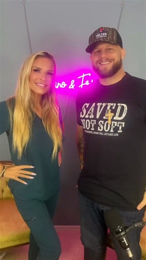 Bryan Brown is a 2nd degree Black belt in Jiu Jitsu, under Eddie Bravo, owner of 10th Planet Jacksonville Jiu Jitsu/MMA studio and also a talented musician with a strong faith! Tonight he came on @felicianoandfriends podcast to discuss Jiu Jitsu, MMA, his business, music and faith. Full podcast out tomorrow on YouTube & Spotify 😊 | Christina Feliciano