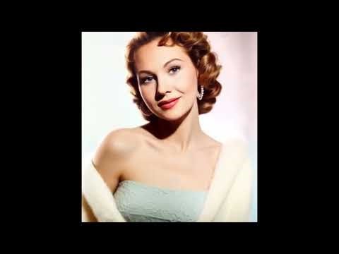 Golden Years, Gold Star: Virginia Mayo's 1940s Style Part 5