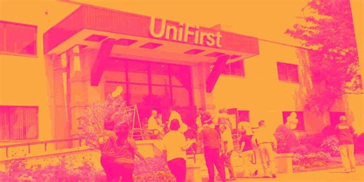 1 Russell 2000 Stock to Target This Week and 2 We Question