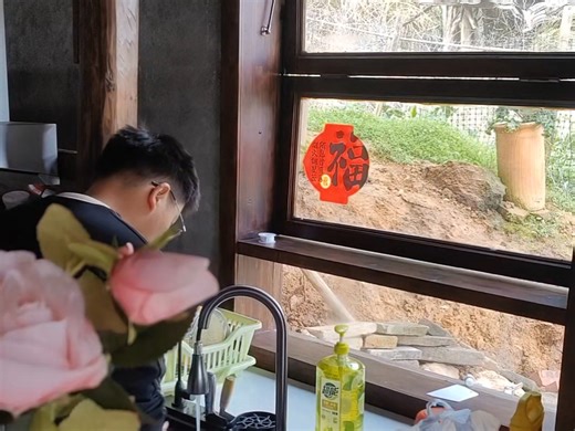 手打室外烧烤炉，开始一顿乡村烧烤