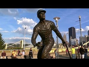 Pirates broadcasters discuss Clemente day