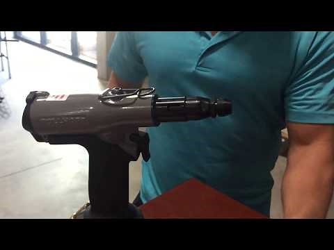 4090 Pneumatic Tool Installing a Bollhoff Rivstud