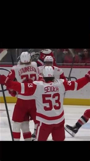 Leonard first as a wing #nhl #hockey #LGRW #redwings #drw #leonard #detroitredwings