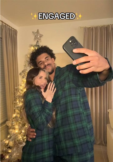 happy holidays from your soon to be MR. and MRS. SMITH 🤫💍🎄✨ #couple #engaged #couplegoals #christmas #hypicus