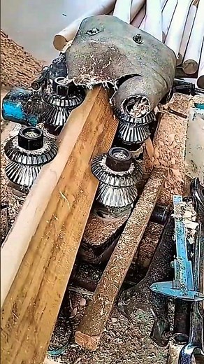 Turning Raw Wood into Perfect Round Rods – Amazing Woodworking Machine in Action!