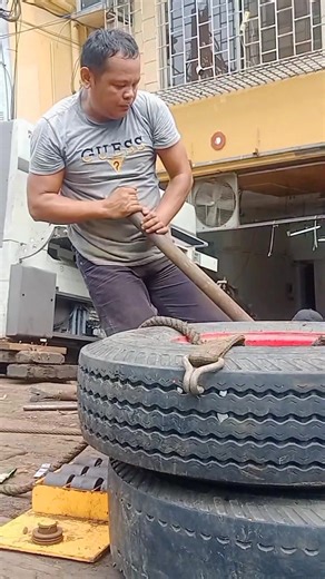 2.9K views · 21 reactions | #everyonehighlightsfollowers #everyoneシ゚viralシviralシfypシ゚viralシalシ #followersreels #offsetprintingmachine #diecuttingmachine #buhayimprinta #RushSale #printing #vlogger #PrintingIndustry #buwisbuhay | Used Printing Machines for sale | Facebook