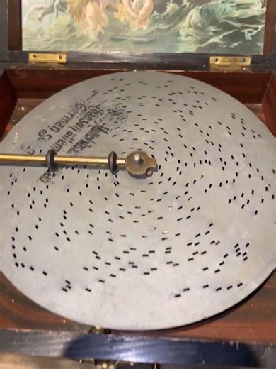 Немецкая музыкальная шкатулка Polyphon