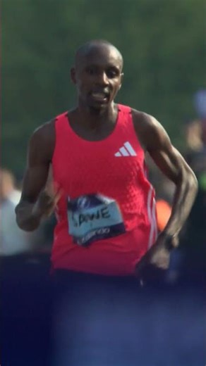 Sabastian Sawe wins Berlin in the world's fastest time this year #Marathon #Running