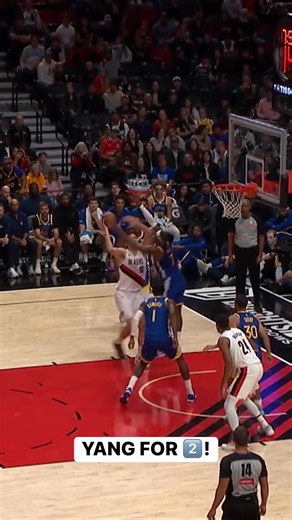 Yang Hansen pump fakes & scoops it up for 2 😳 Portland leads at home in the 2Q ‼️ GSW-POR • NBA League Pass ➡️ https://www.nba.com/how-to-watch-game-redirect/0012500021?platform=Facebook&surface=Post | NBA