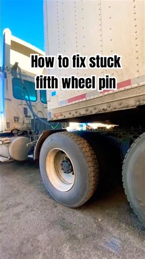 Pro truck driving tips for fifth wheel#trucking#truckdriver#education#canada#cdl#driving