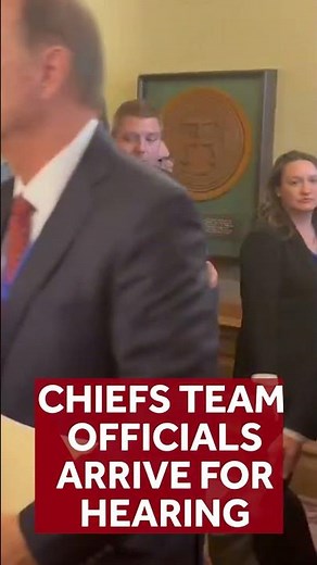Chiefs owner, team president arrive in Topeka for meeting on facilities