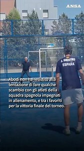 Padel che passione,ai Giochi del Mediterraneo il Ministro Abodi gioca con la spagna #ansa