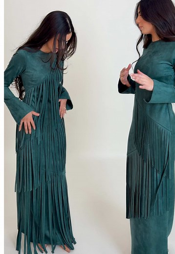 😍The moment our Models tried on our New Suede collection 😍. . . . #modestfashion #photoshoot @Marisa @malak leftawi