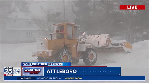 'Awful out here': Powerful wind gusts lashing southeastern Mass. as nor'easter bears down