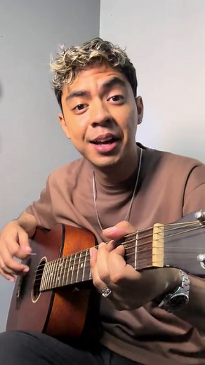 Belajar Gitar dengan Chord Laskar Pelangi