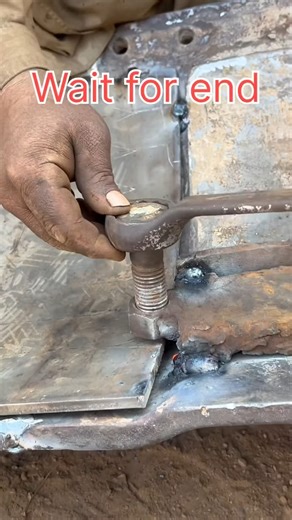1.8M views · 10K reactions | New method for use tools of old tricks with welding work __________________________ #shorts #ironstickwelder #video #reelsfb #fypシ゚ #shorts #fyp #welding #welder #fabrication #weld #weldporn #weldernation #tigwelding #tig #weldlife #metalwork #weldinglife #steel #metal #migwelding #weldeverydamnday #metalfabrication #welders #engineering #metalworking #weldaddicts #construction #weldingporn #design | Siddhis | Facebook