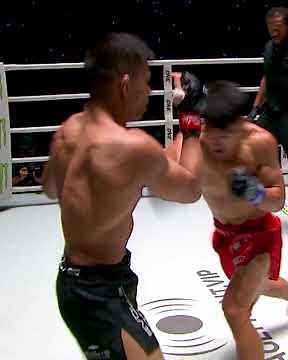 Flyweight MAYHEM 🔥 Relive Danny Kingad and Eko Roni Saputra's crazy showdown in 2023!