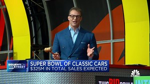 Pebble Beach classic car auction underway with $325M in expected sales