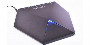 NETGEAR Nighthawk S8000 電競串流交換器開箱試用 / 一鍵優化 LAG 4Gbps [XF]