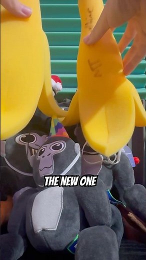 Collecting Gorilla Tag Merch: Rare Banana Peel hat