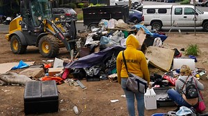 Homelessness surging in many cities as COVID relief programs end