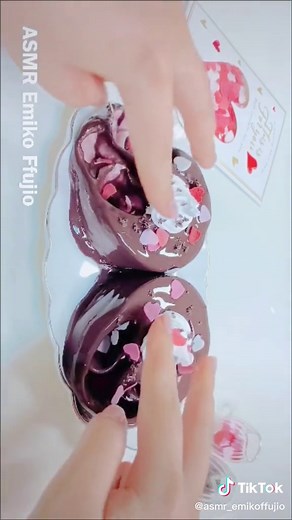 vc:asmr emiko ffujio #slime #slimeasmr #asmrslime #slimemixing #slimevideo #slimes #mentahanslime #slimesoft #mentahansoft #emikoffujio #satisfying #satisfyingvideo #satisfy #satisfyingsounds #crushing #claycracking #asmr #zoom #fyp #foryou #슬라임 #スライム