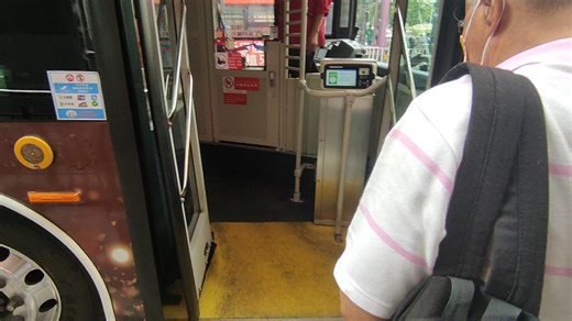 广州公交10路 昌岗路（（宝岗大道地铁站）（橡胶新村））至恒福路（广东省第二中医院）双向 2024.11.17