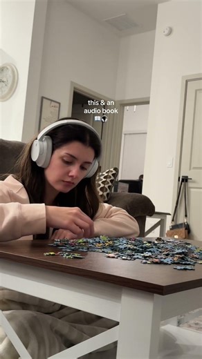 this was so peaceful📖🕯️been loving audiobooks lately!!#BookTube #christianbooktube#audiobook #read