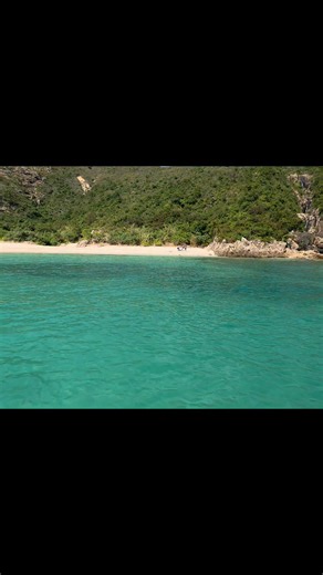 這個沙灘實在太靚啦.... 晶瑩剔透大藍水就在眼前😎🌊🏖️ | 滘西灣垂釣漁場 / Kau Sai Wan Fishing Farm