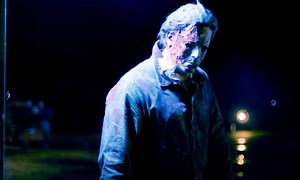 48K views · 96 reactions | WEEKEND SPECIAL Im Kino läuft aktuell der neue Halloween-Film und es sind nur noch 5 Tage bis Halloween! Deswegen haben wir uns für dieses Wochenende was besonderes für euch einfallen lassen! Für kurze Zeit bekommt ihr HALOWEEN II günstiger bei Amazon! >>> https://amzn.to/2D63RaT Das Kult-Horror-Highlight von Rob Zombie (HAUS DER 1000 LEICHEN, THE DEVIL'S REJECTS) ► Das Angebot gilt nur für kurze Zeit - Greift zu! | Bloody movies | Facebook