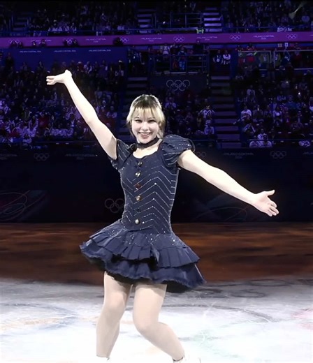 Alysa liu dancing to stateside is everything i needed #olympics #alysaliu #figureskating #alysaliuedit #figureskatingedit @frigouscigous