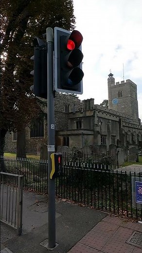 Cheshunt: Churchgate, PEEK TLED Traffic Lights Puffin Crossing