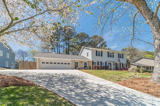1423 Janice Ct SW, Lilburn, GA 30047 - MLS 7739888 - Coldwell Banker