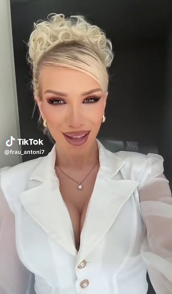 Halid Bešlić: An Overview of His Music and Influence