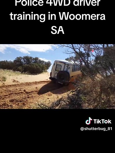 This was a fun few days. #bogged #outback #outbackaustralia #desert #desertlife #troopy #troopylife #outbackcops #outbackcop #policecar #police #policeofficer #boggedpolice