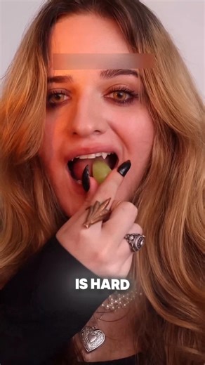 How to Get REAL Vampire Fangs in 1 Minute!