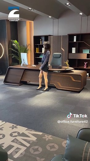 Italian-Style Luxury Office Furniture Solutions