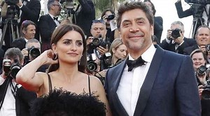 Golden couple Penelope Cruz, Javier Bardem walk the red carpet to open Cannes Film Festival
