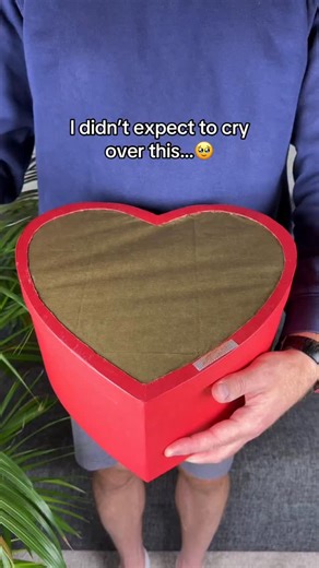 5.7K views · 4.7K reactions | All your most cherished memories inside a custom sphere ❤️ #pregnancygift #pregnant #pregnancy #ultrasound | Memory Sphere | Facebook