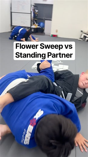 Incredibly timed flower sweep 🌻🔥👏💪