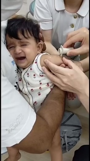 1.9M views · 3.2K reactions | Cute baby crying painful injection! Baby injection video__ vaccination... #viralreelsシ #reelsfypシ゚ #reelsfypシ #cutebaby #trendingreels #pageforyou #socute #viralreels #reels #Lovely #lovemywork #reelsfb #reelsviralシ #trendingnow #viral #viralpage #vaccination | Baby Doctor Video | Facebook