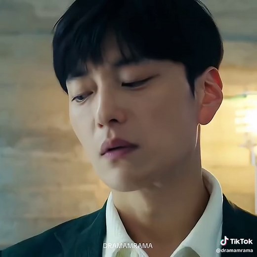 Yeon Woo-Jin's Stunning Looks in 'Nothing Uncovered' Scene