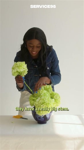 How To Create A Florist-Worthy Bouquet At Home with Melissa Flowers